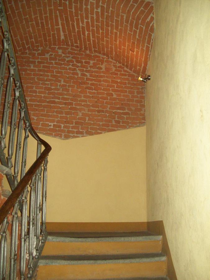 Hotel Excalibur Revello Luaran gambar